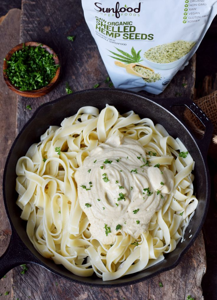 The Best Vegan Alfredo Sauce Recipe With Fettuccine And Mushrooms This 